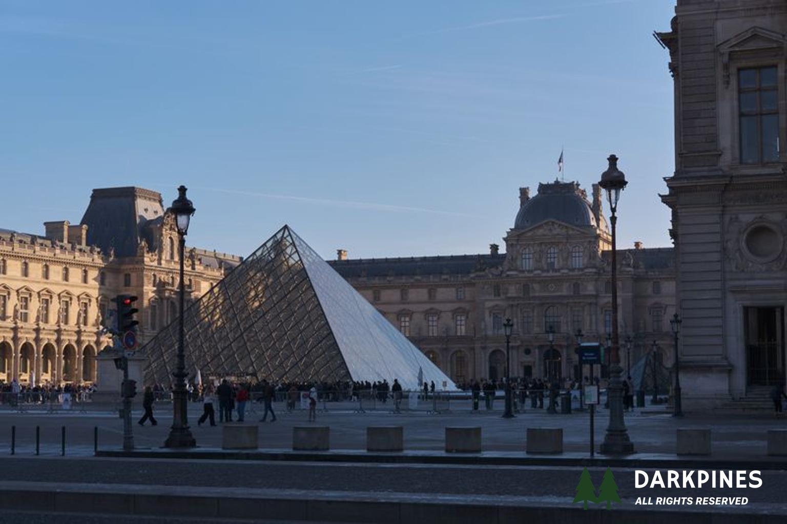 Louvre Museum